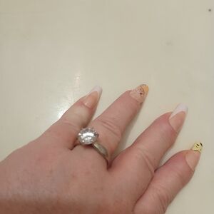 Size 8 925 ring cz